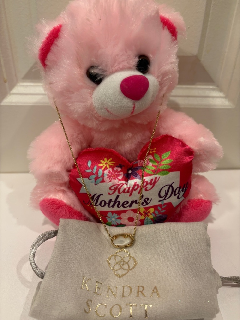 Kendra Scott Gold Necklace with Pink Plush Accent